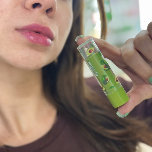 Baume à lèvres thaïlandais Hasaya Girl à l’avocat – révélateur de couleur