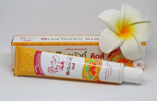 Kids’ herbal toothpaste Dok Bua Ku with orange flavor, 35 g